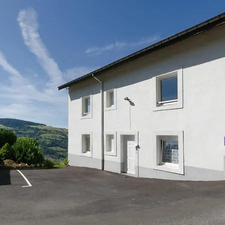 Appartement Parme Appt Spacieux Et Calme Plein Sud, Vue Panoramique