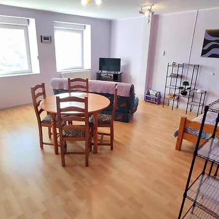 Διαμέρισμα Parme Appt Spacieux Et Calme Plein Sud, Vue Panoramique *