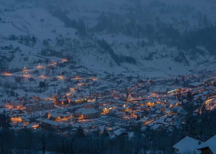 Parme Appt Spacieux Et Calme Plein Sud, Vue Panoramique * La Bresse
