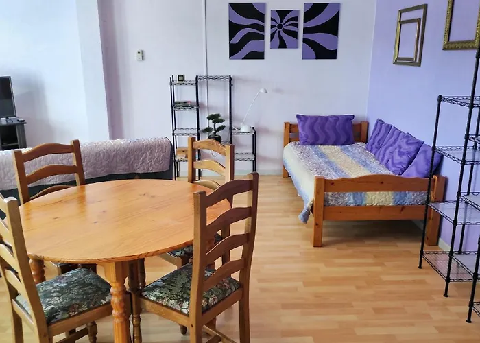 Appartement Parme Appt Spacieux Et Calme Plein Sud, Vue Panoramique